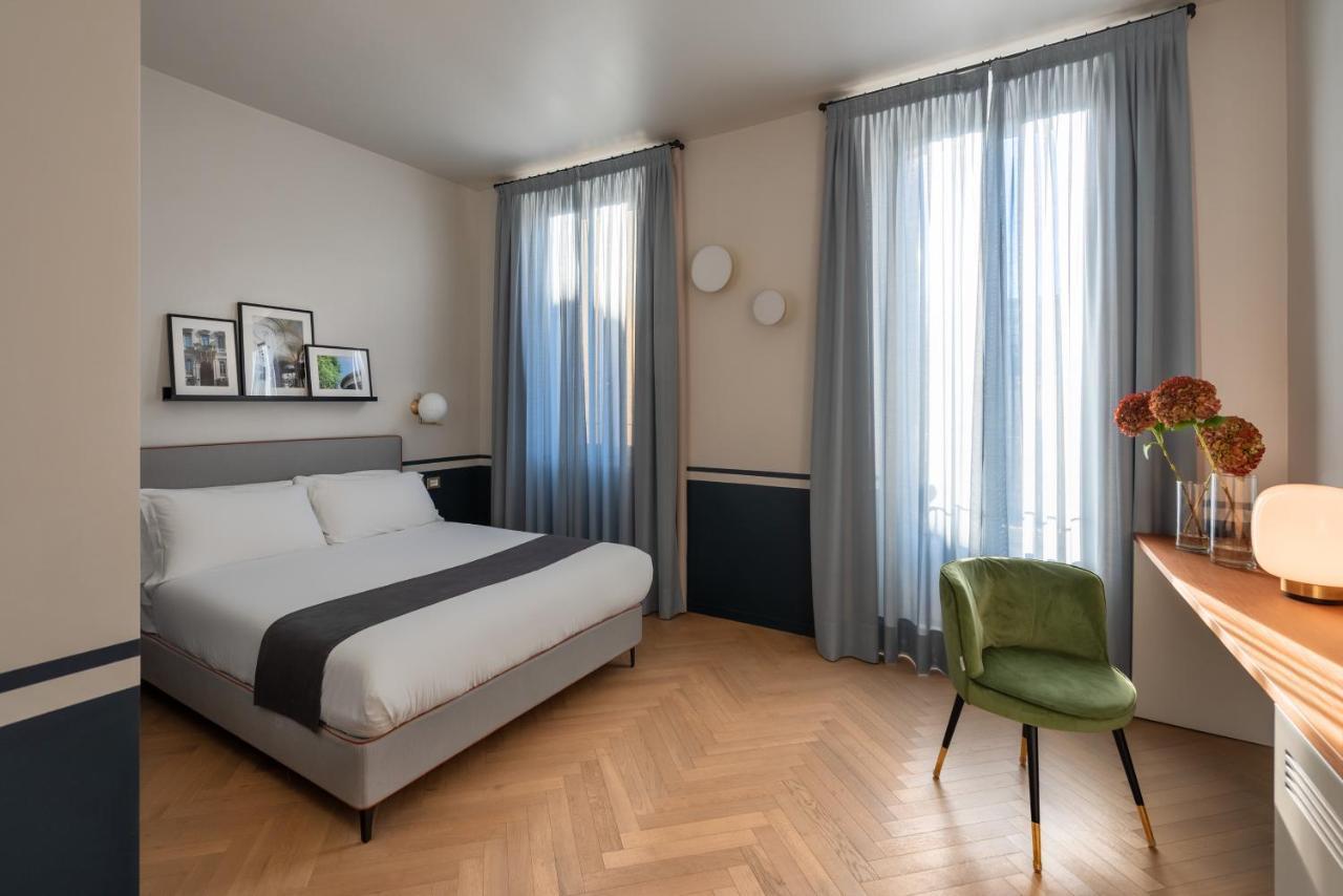 Hotel Velvet Grey Boutique