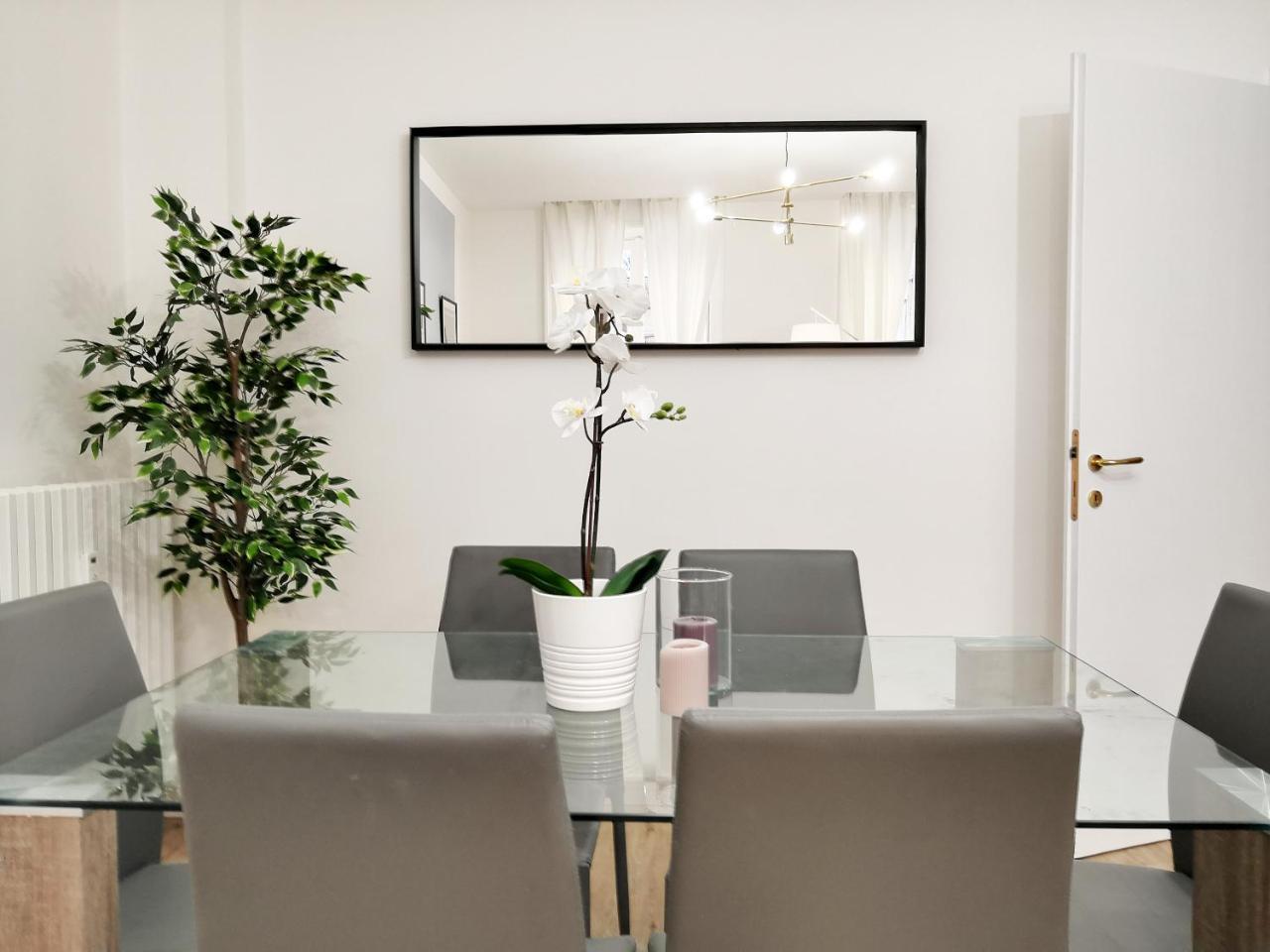 Altido Austere Elegance