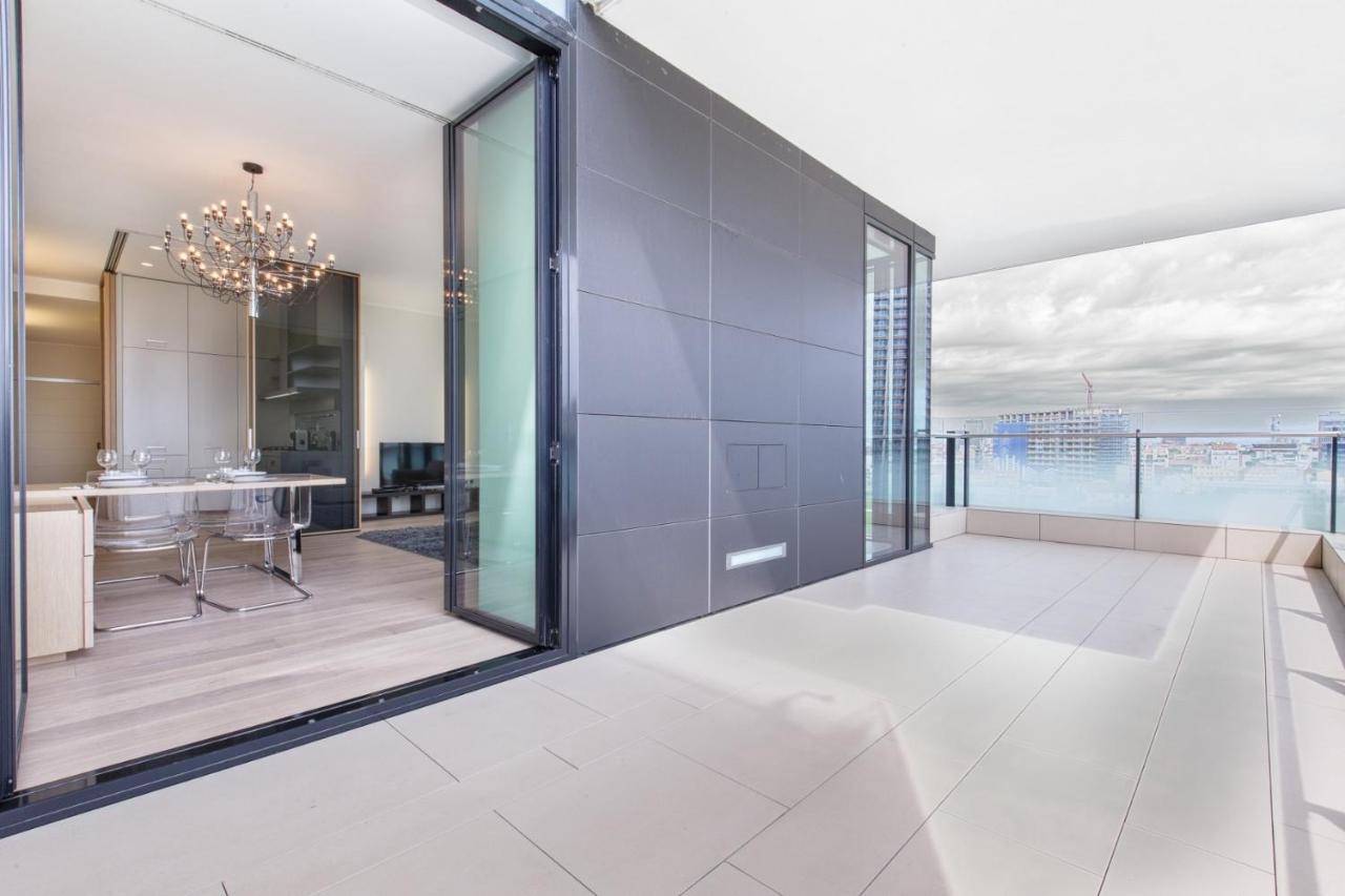 Stylish Elegant In Torre Solaria With Exclusive Milan's View Appartamento