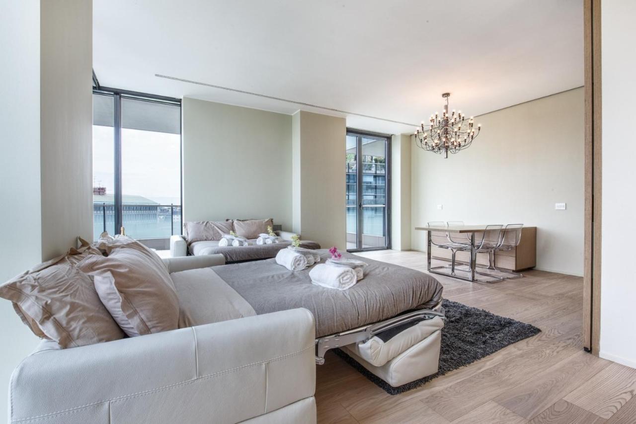 Stylish Elegant In Torre Solaria With Exclusive Milan's View Appartamento *