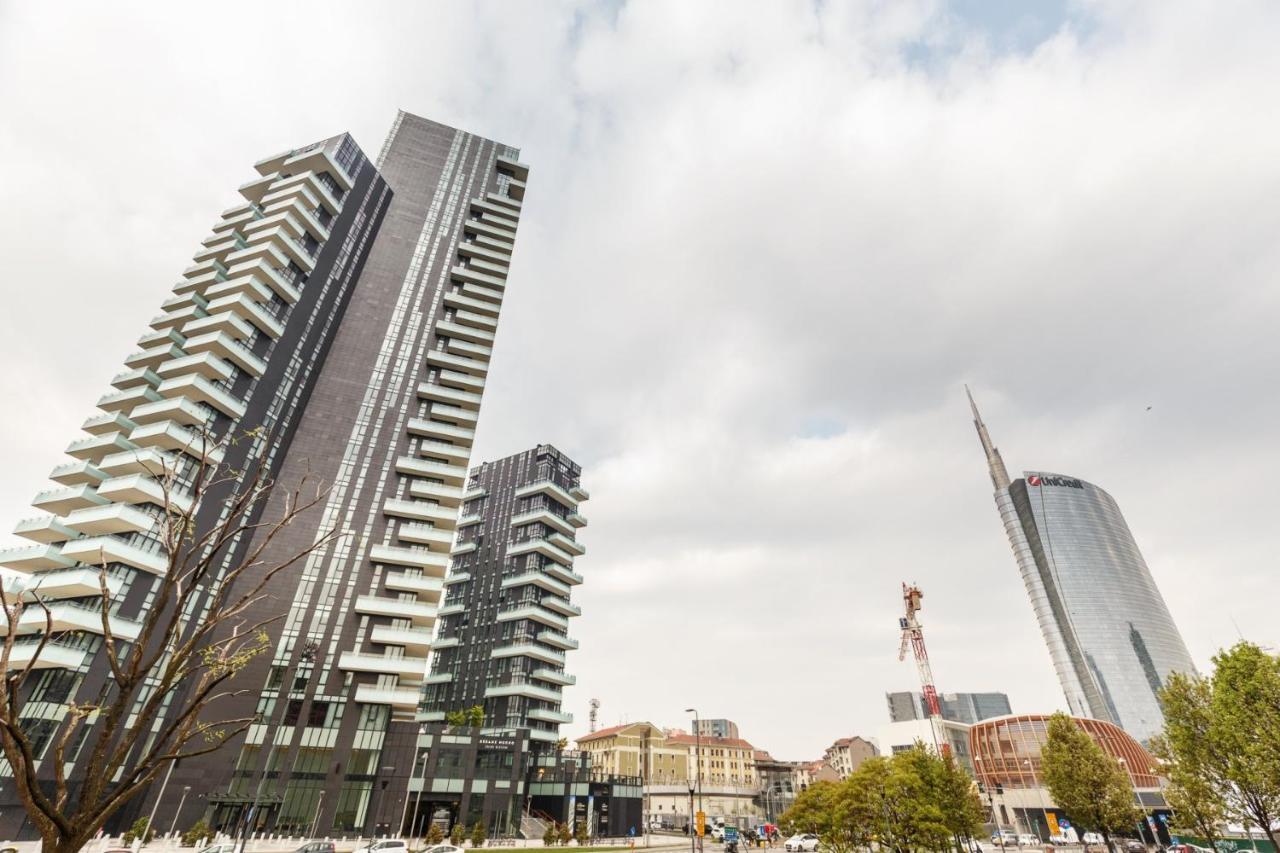 Stylish Elegant In Torre Solaria With Exclusive Milan's View Apartment Milan
