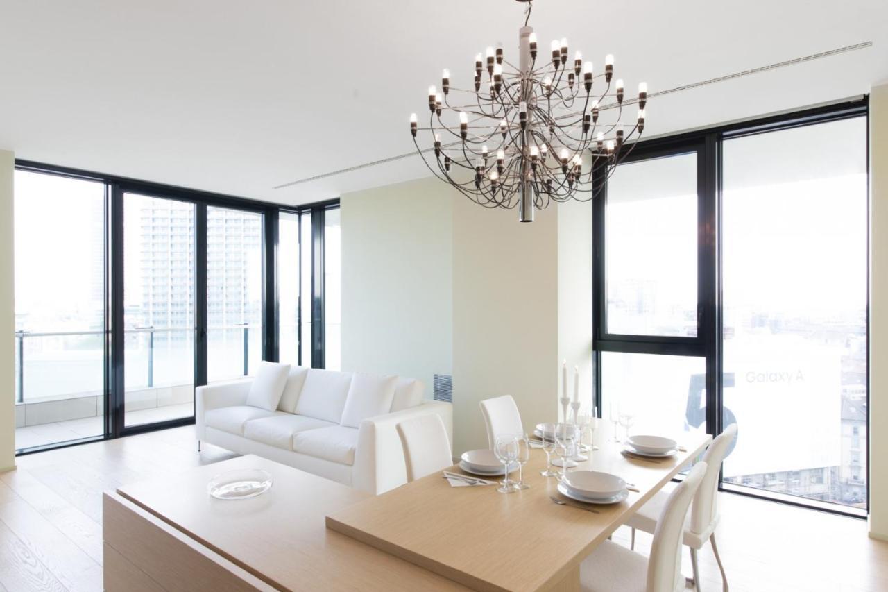 Stylish Elegant In Torre Solaria With Exclusive Milan's View Milan