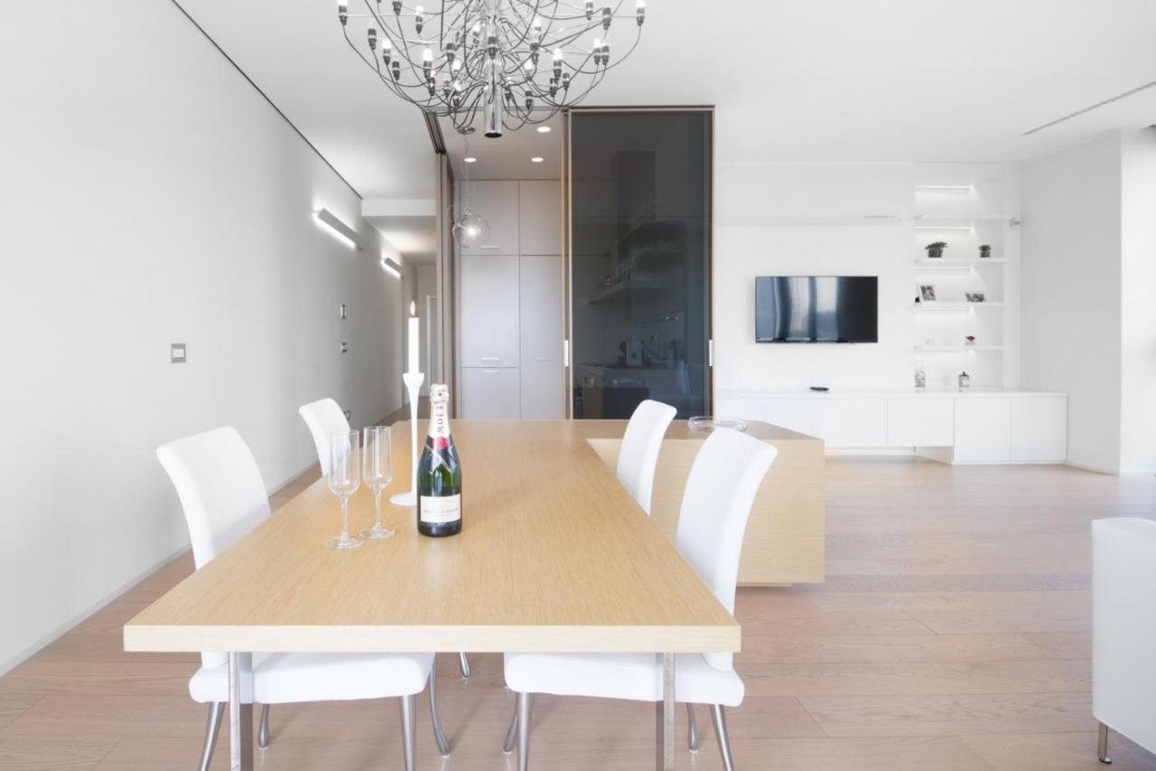 Apartment Stylish Elegant In Torre Solaria With Exclusive Milan's View *