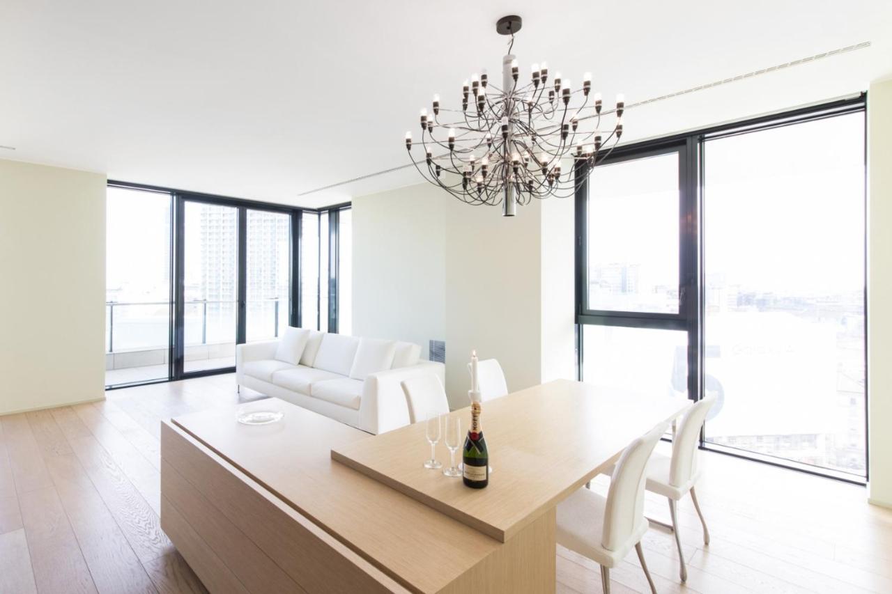 Stylish Elegant In Torre Solaria With Exclusive Milan's View * Milan