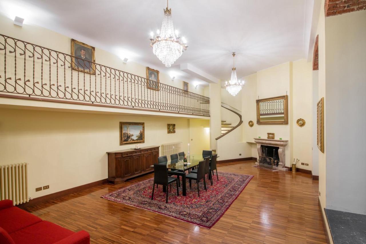 Loft In Navigli District With Jacuzzi & Sauna - Papiniano Apartment *