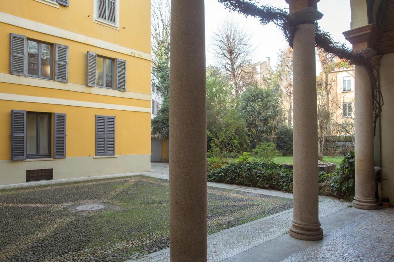 Apartment Suitelowcost Spiga Milan