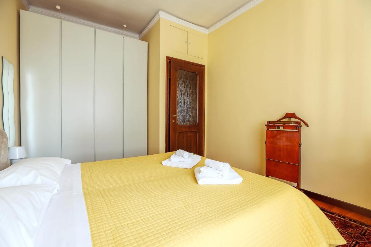 Amendola & Citylife-portello Flat * Milan
