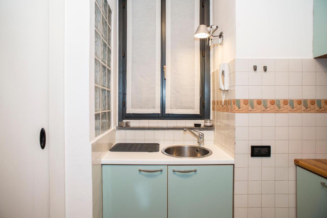 Apartment Living Milan - Corso Garibaldi 55 *