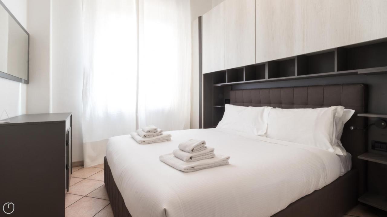 Italianway - Prinetti 28 * Milan