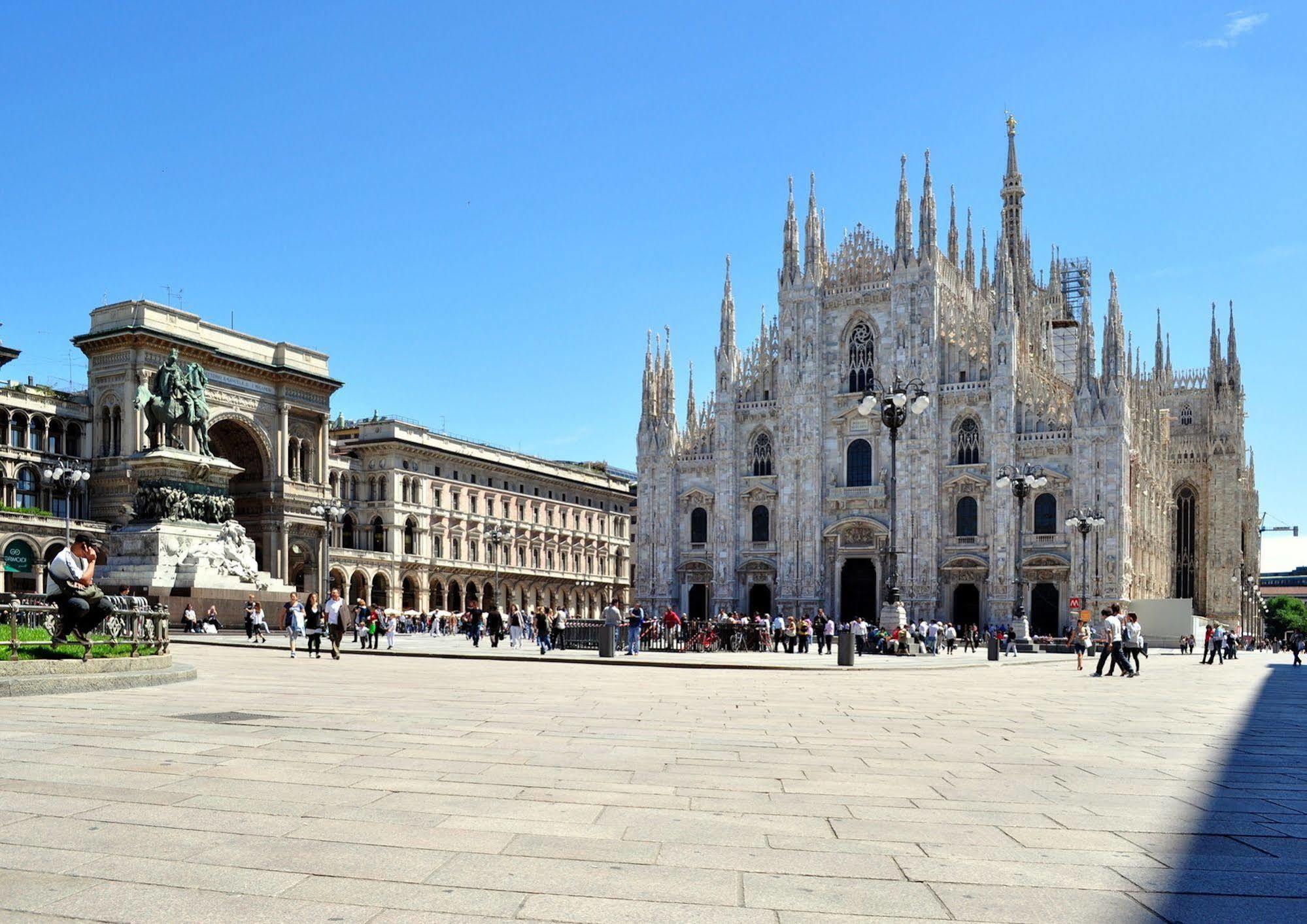 Aparthotel Fiera Cenisio Milan