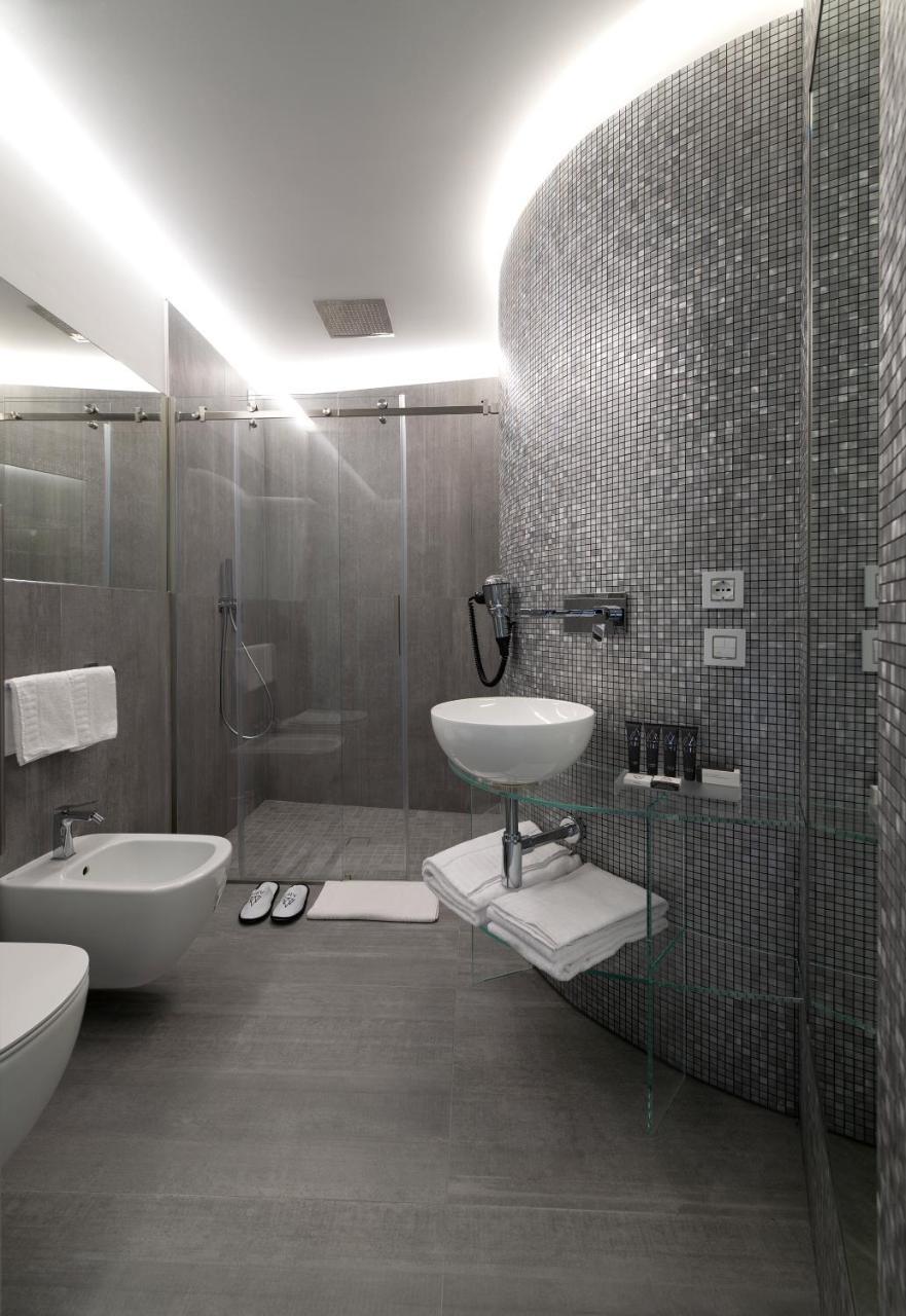 Ahd Milan