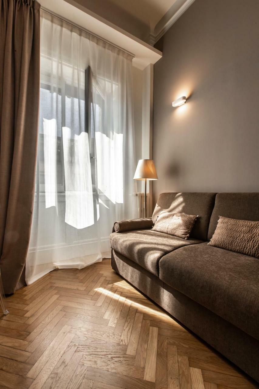 Duomo View Design Studio R&r Apartment