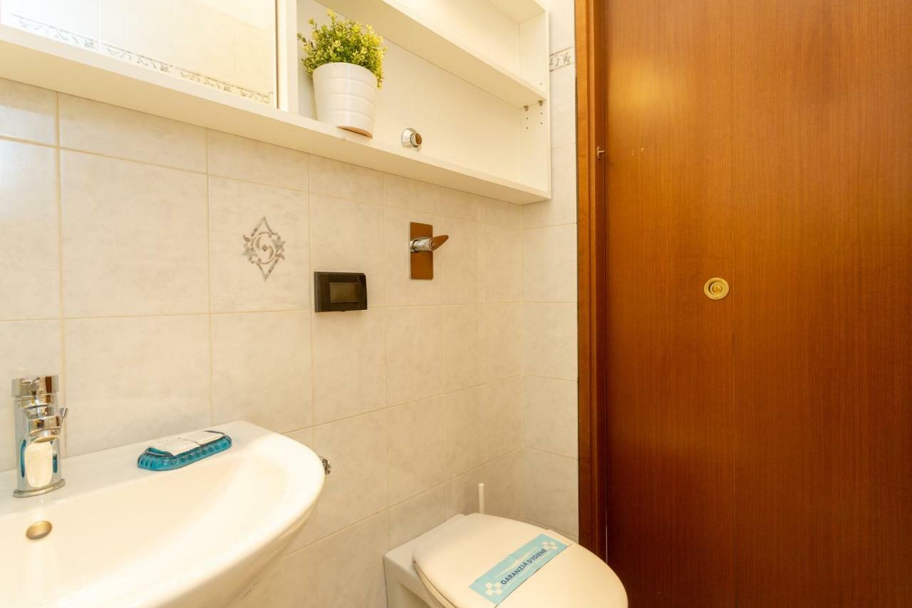 The Rent - Cozy Studio In Downtown Apartment