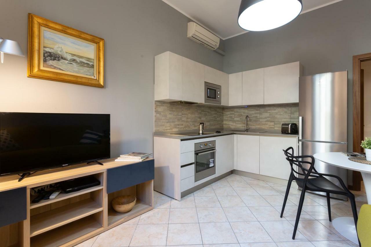 The Rent - Cozy Studio In Downtown Apartment