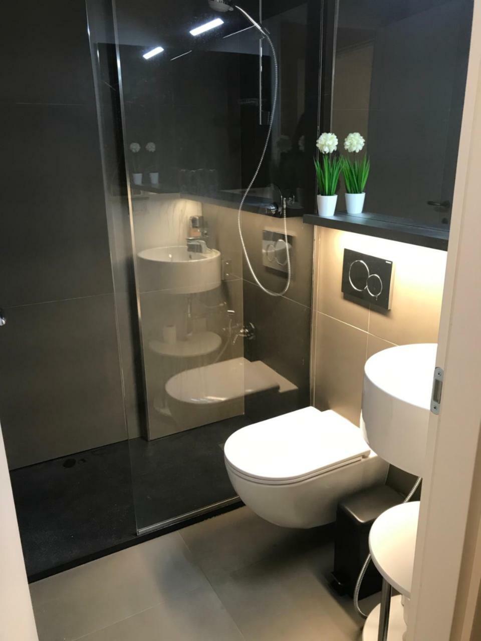 Viale Sabotino 5 Apartamento *