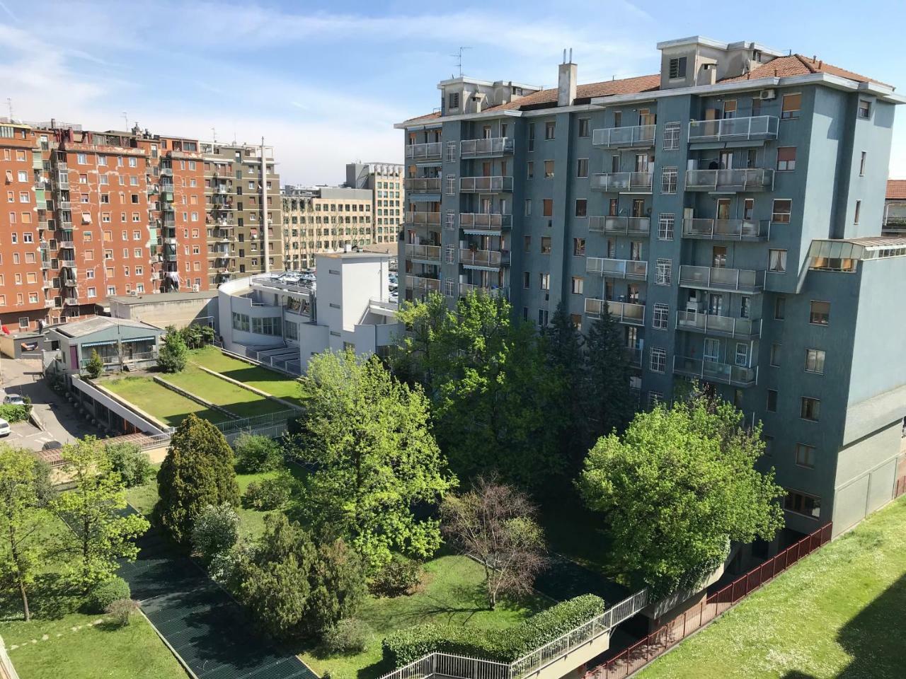 Feel@home Apartment+rooms Milan