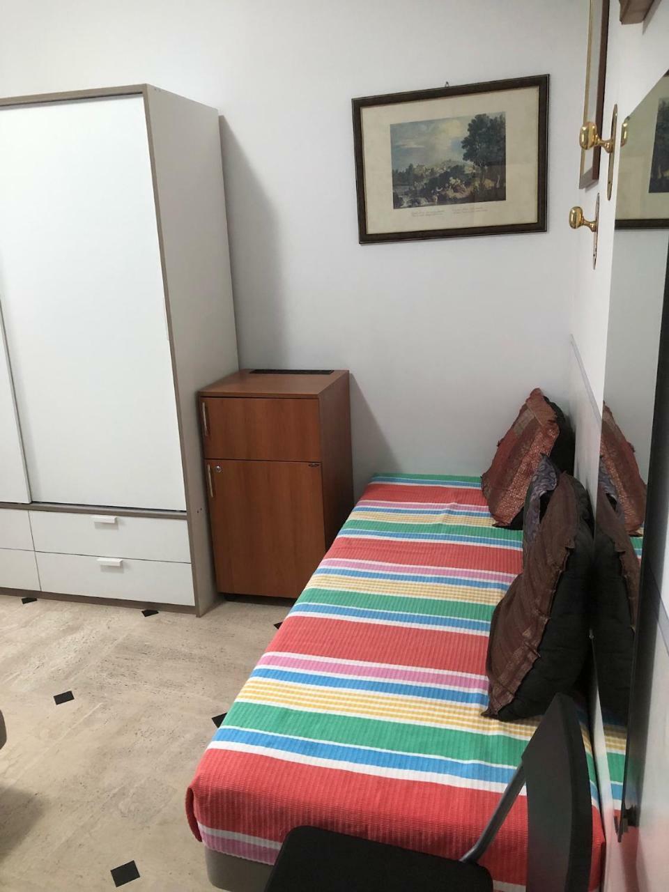 Homestay Vittorio Veneto * Milan