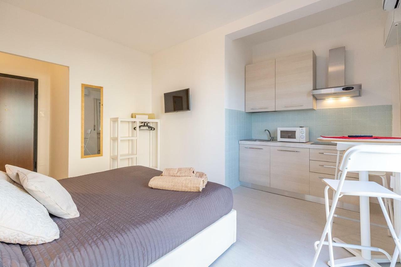 Alessia's Flat- M3 Corvetto Apartment Milan