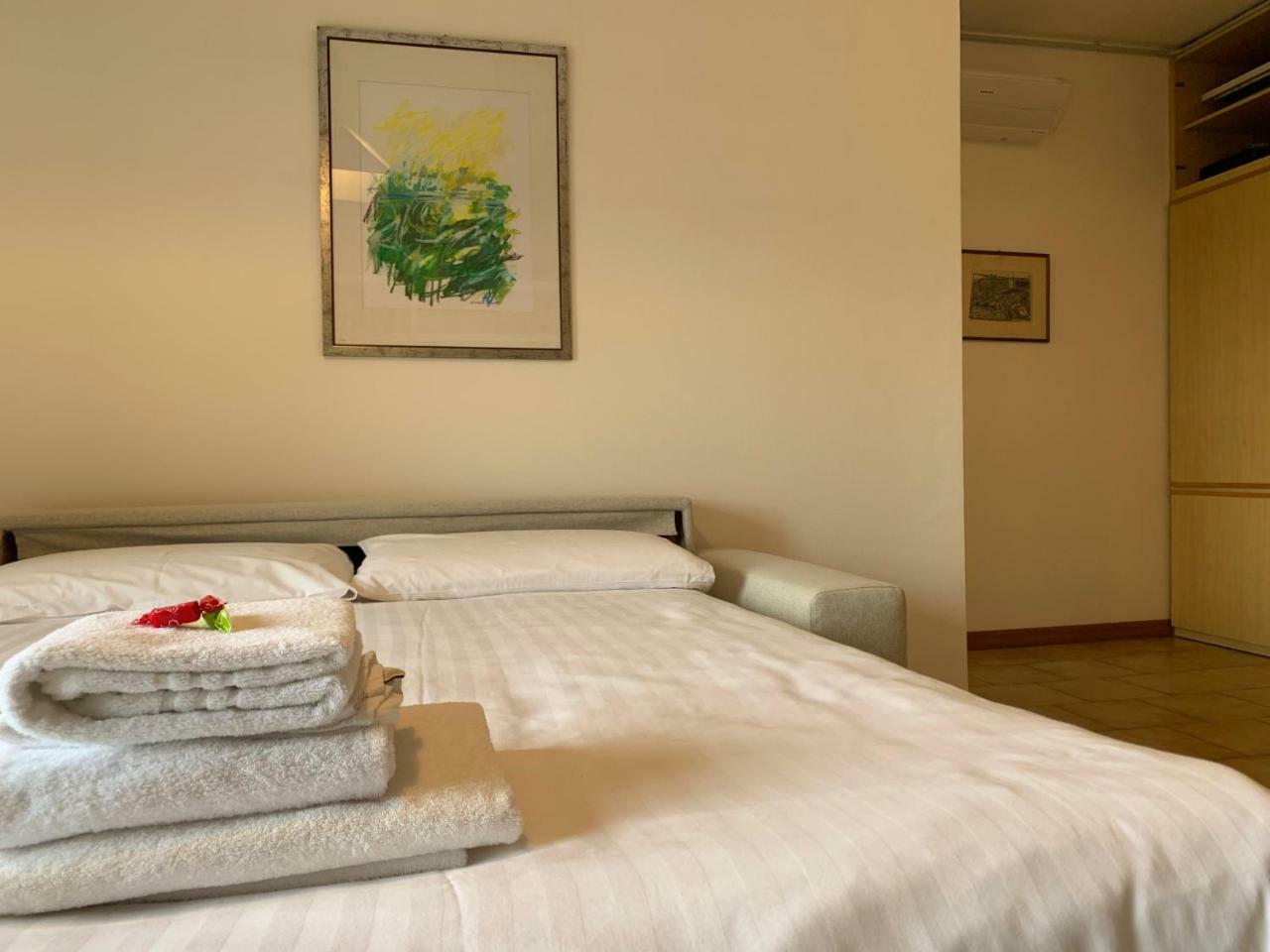 Kibilu - Fiera Milano, Vicinanze Rho, Linea Rossa Qt8 Apartment *