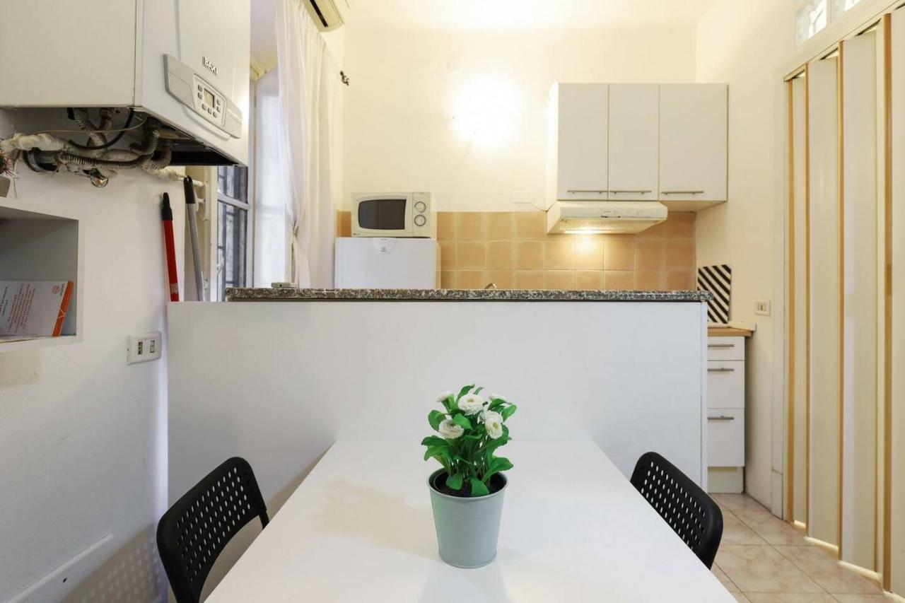Pastrengo B Flat Apartment *