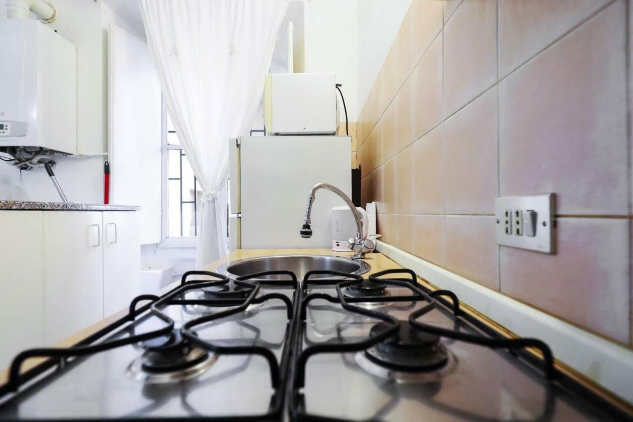 Pastrengo B Flat Apartment *