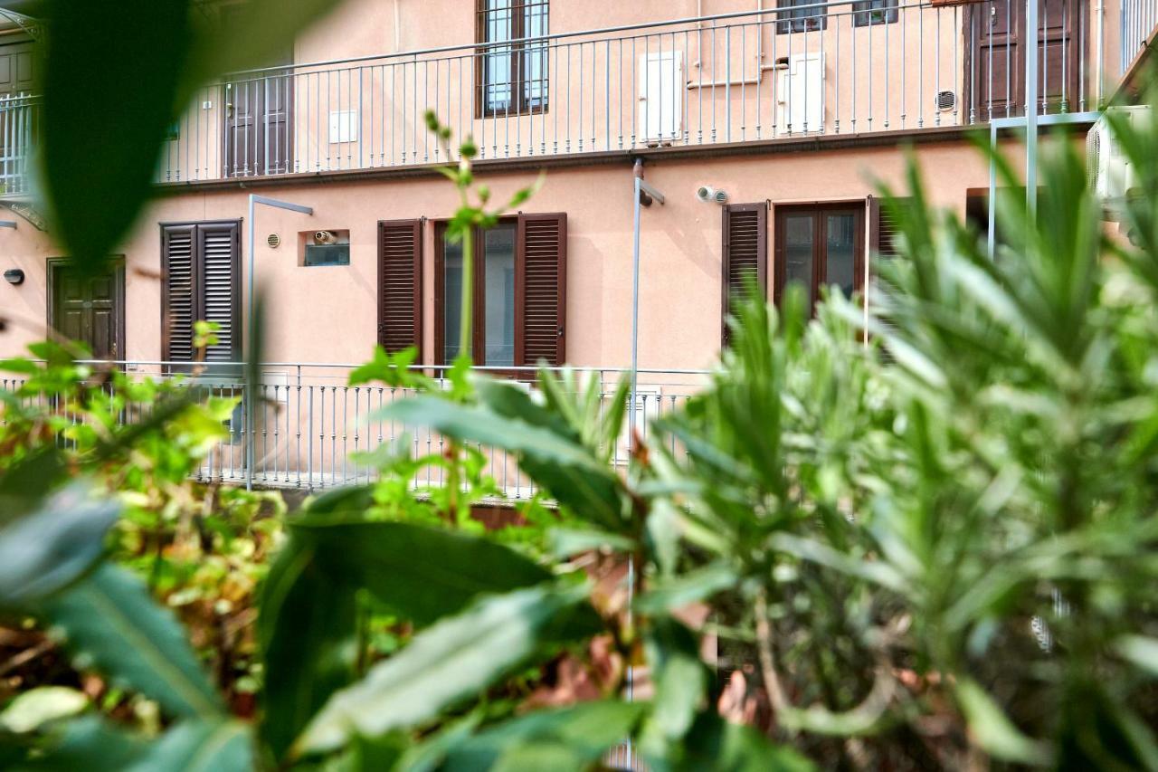 H24 Apartment