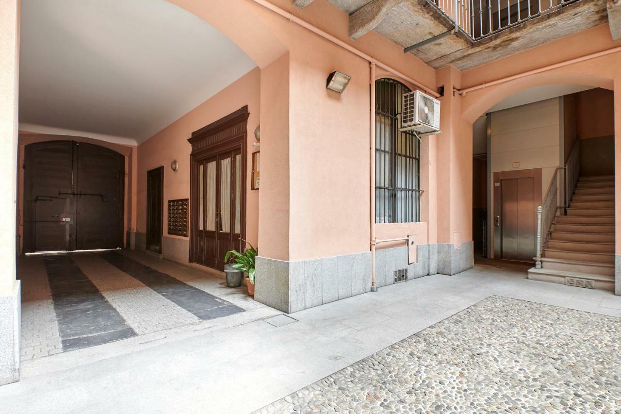 Apartment H24