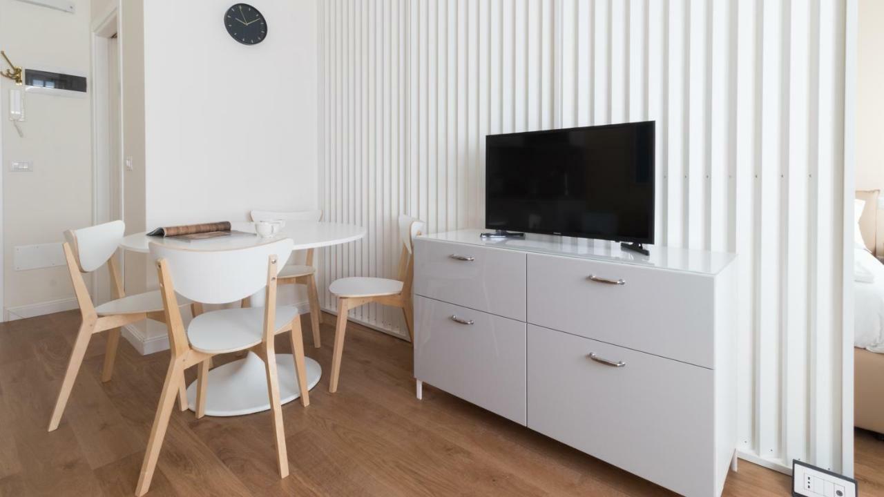 Italianway - Coni Zugna 17 Milan