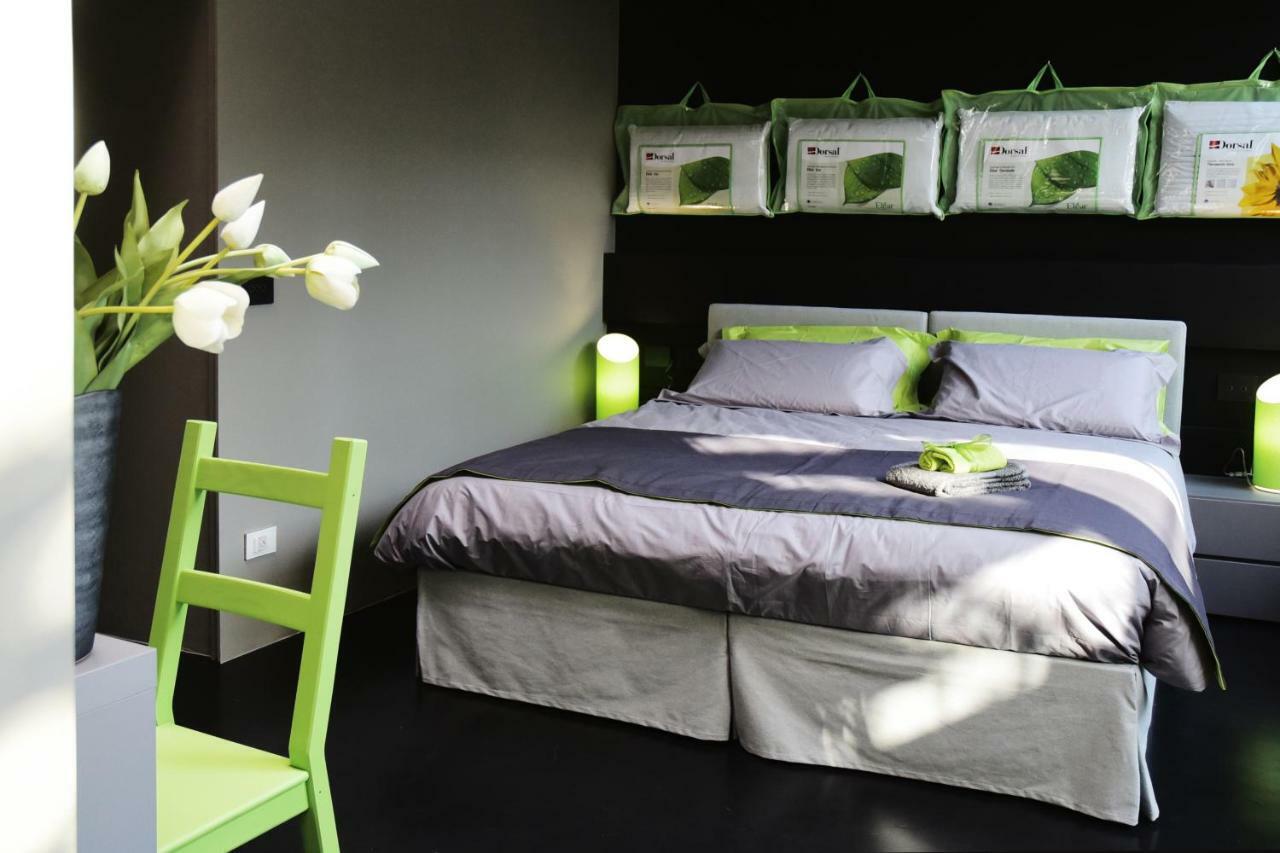 Bed & Breakfast Miloft Guest Rooms And Terrace