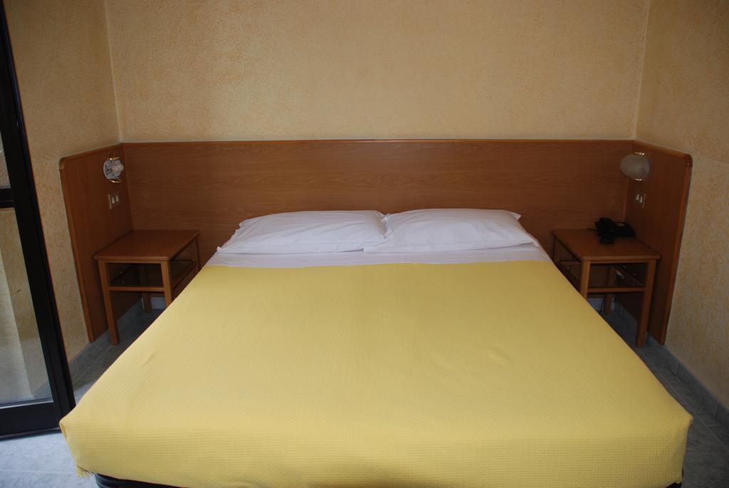 Verona * Milan