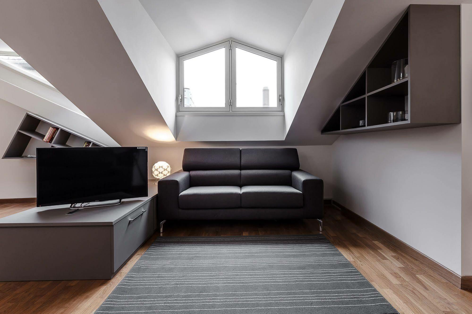 Suitelowcost - San Babila Duomo