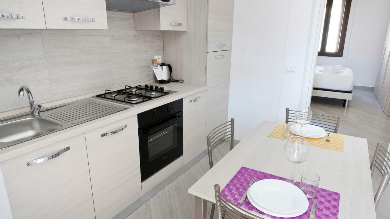 Italianway-cornalia 8 * Milan