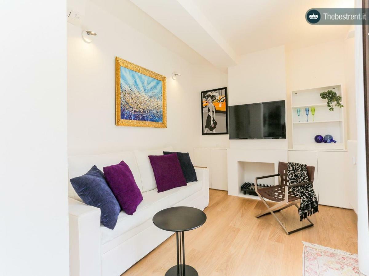 Apartment The Rent - With Balcony In Amendola
