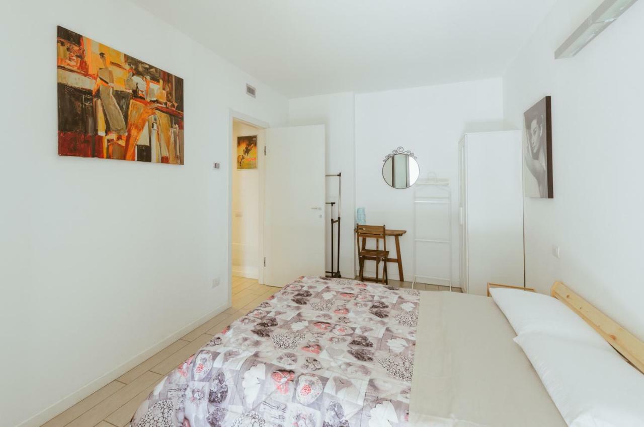 Luxury Superior Central Station Apartment *