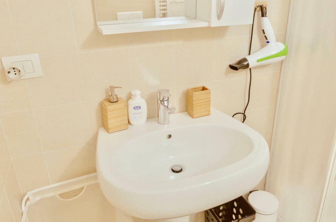 Luxury Superior Central Station Apartment Milan