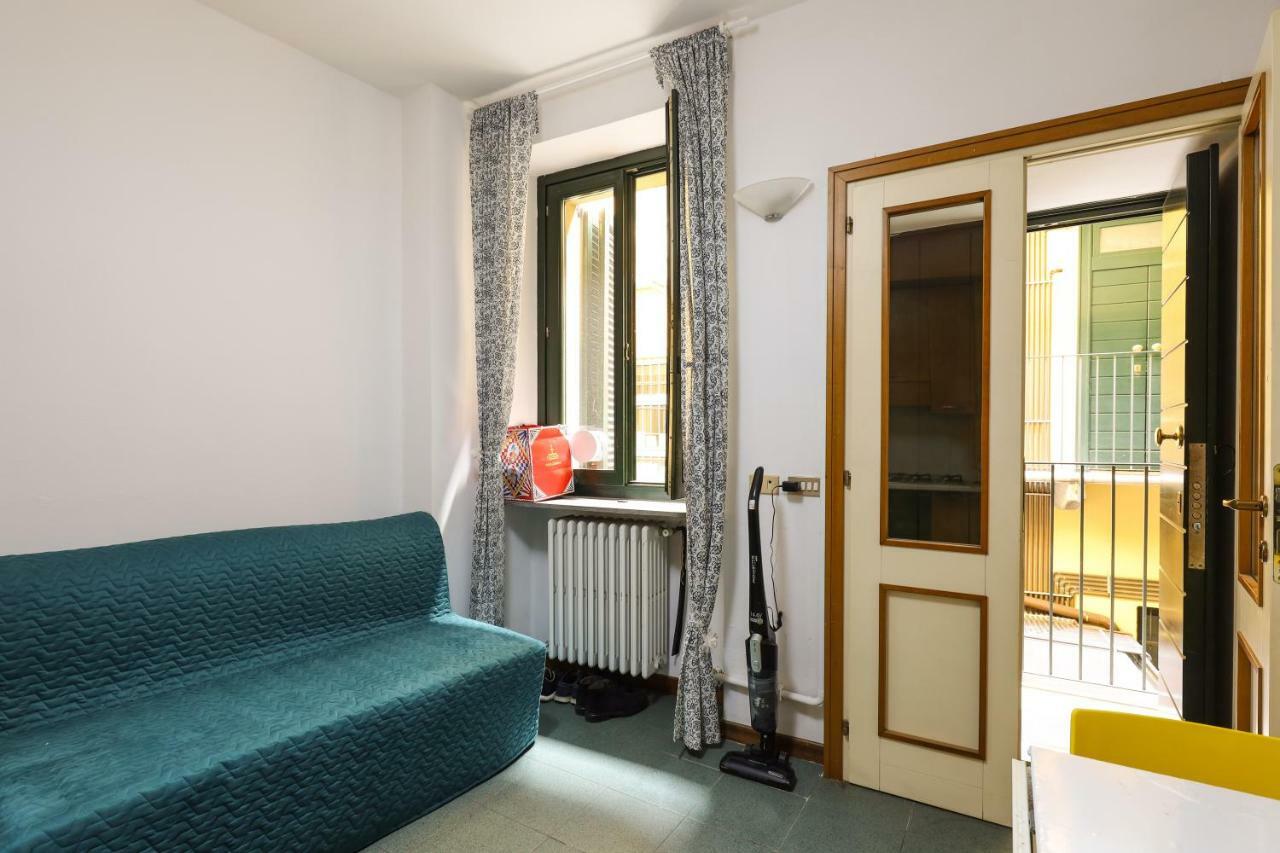 Apartment Ticinese 77 -by Yoof *