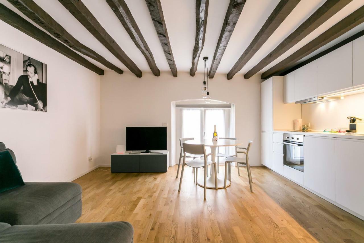 Mortara Apartment Milan