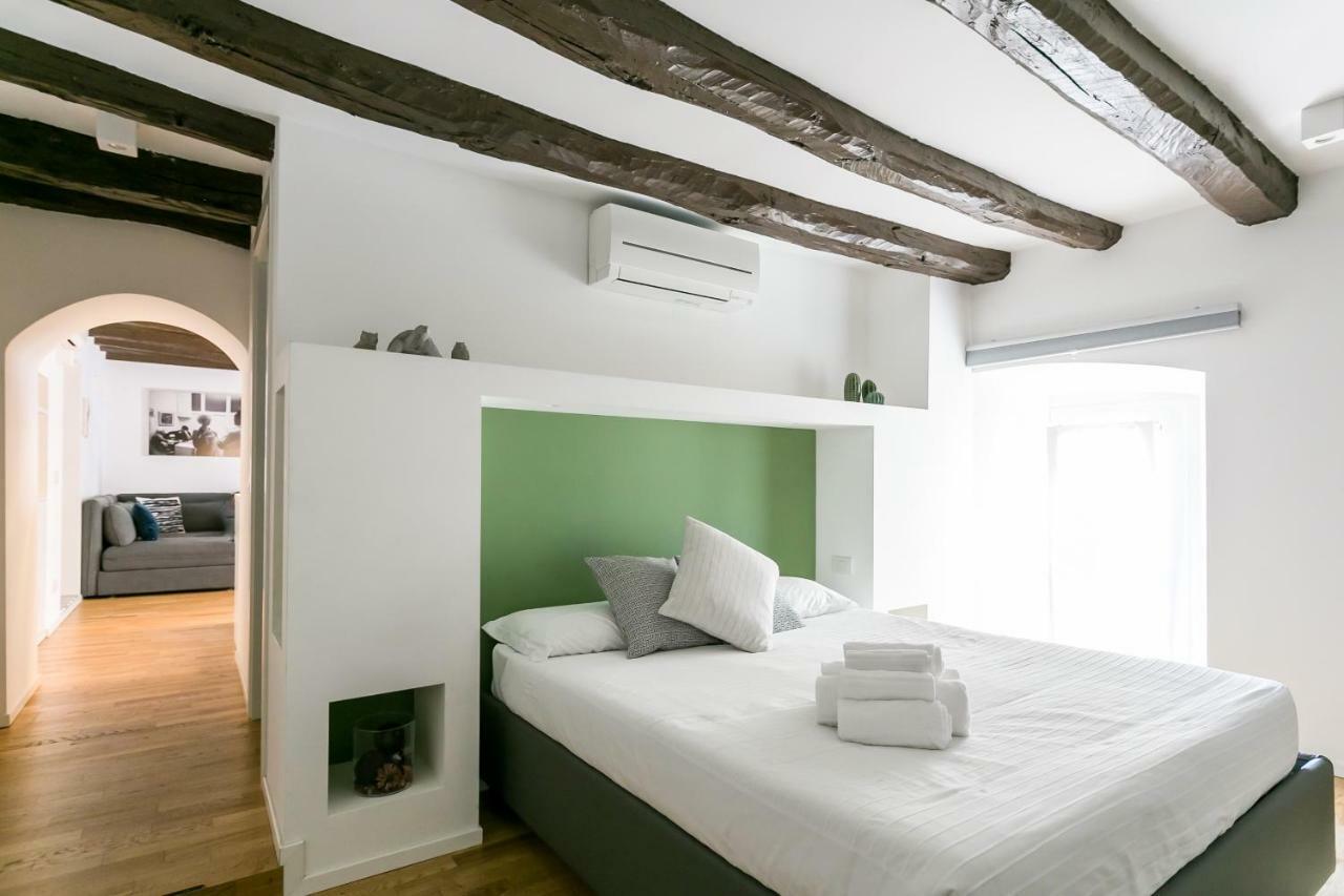 Mortara * Milan
