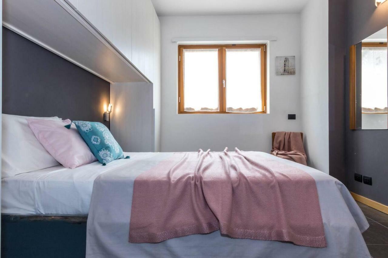 Altido For 4 With Terrace In A Quiet Residential Area * Milan