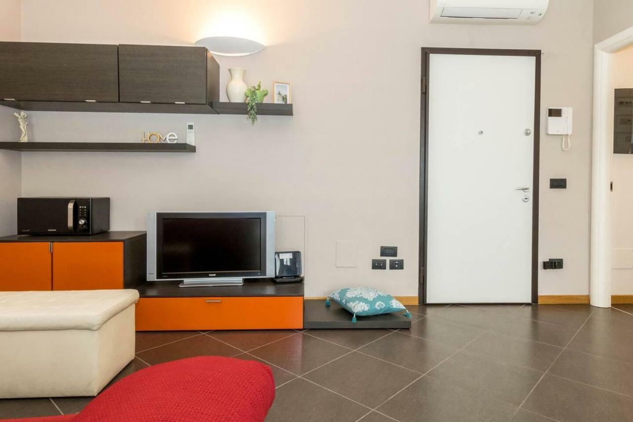 Apartment Altido For 4 With Terrace In A Quiet Residential Area *