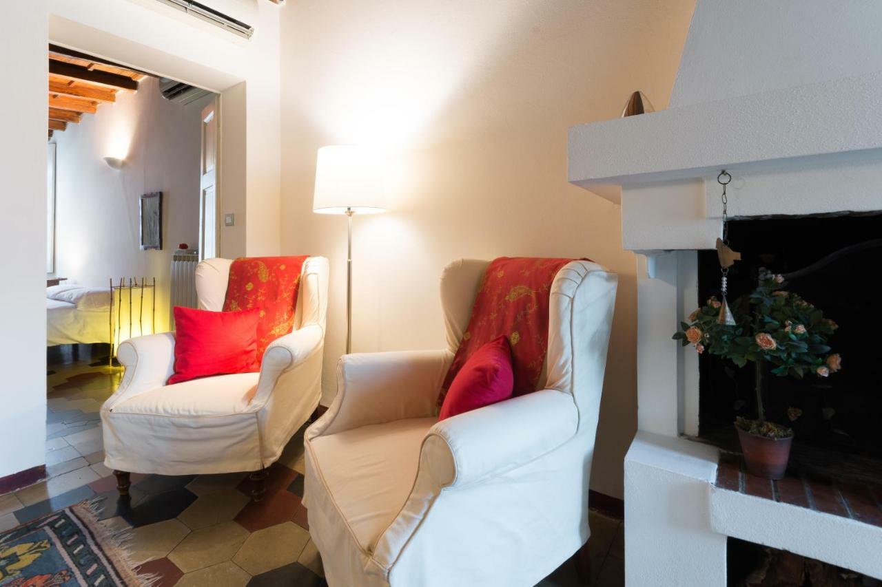 Ticinese 59 Apartment *