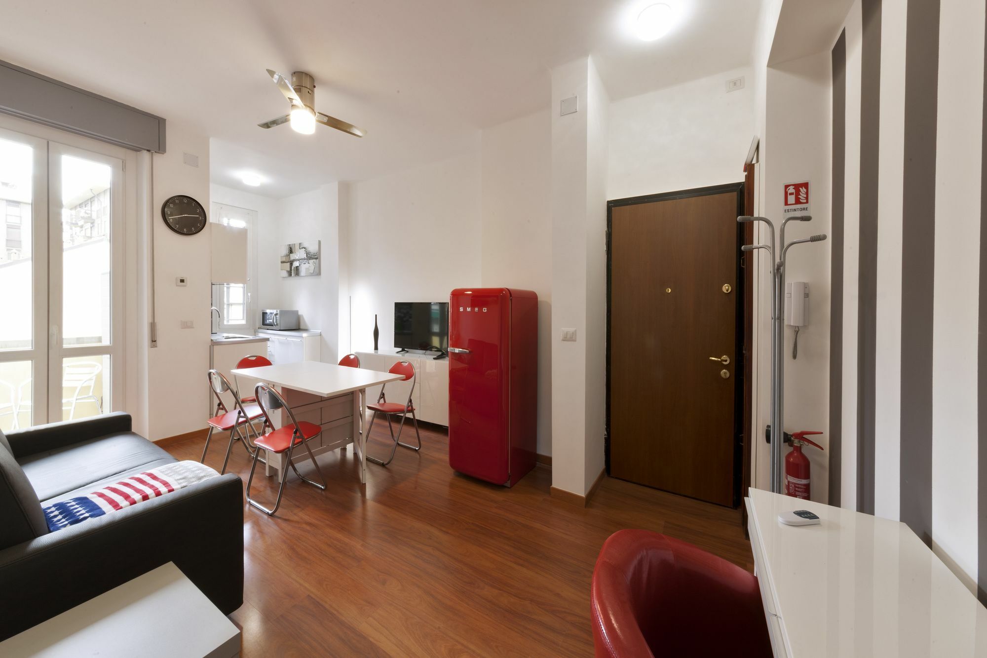 Bright New House Near Navigli District Apartment