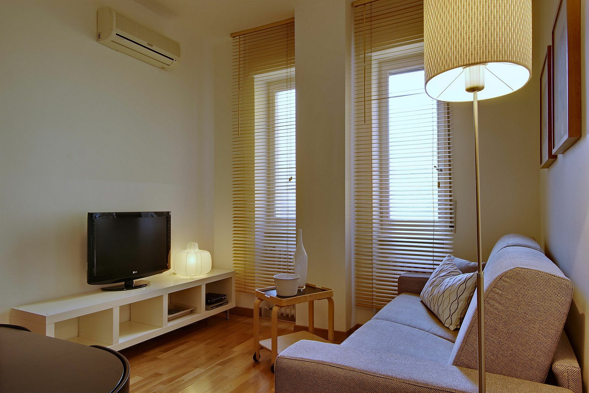 Milan Apartment Rental * Milan