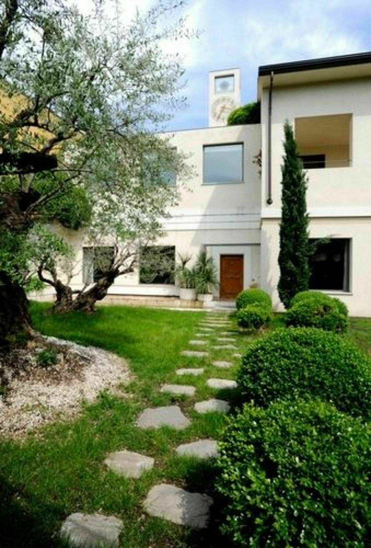 La Dimora Aparthotel