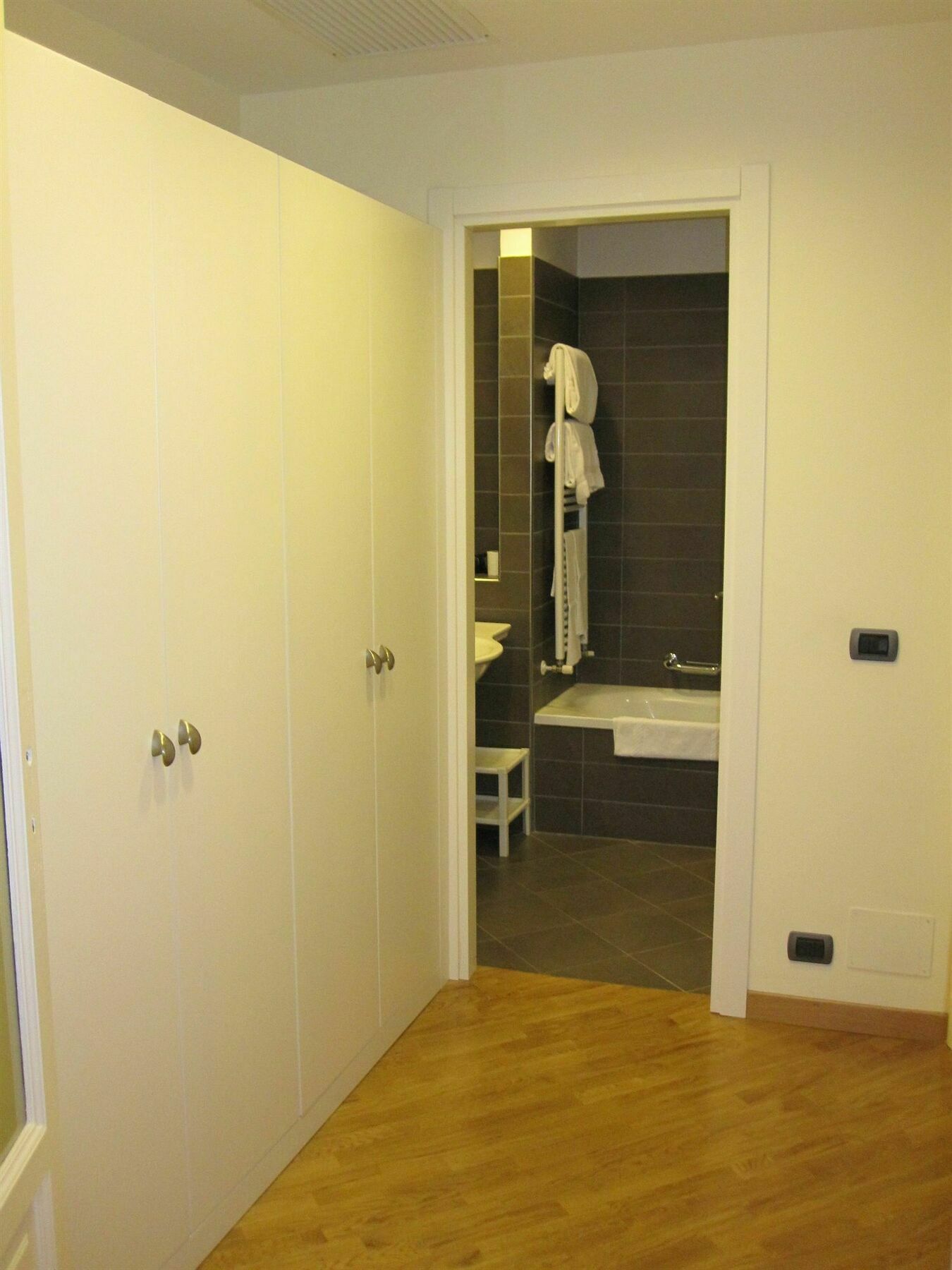 Aparthotel De La Gare Milão