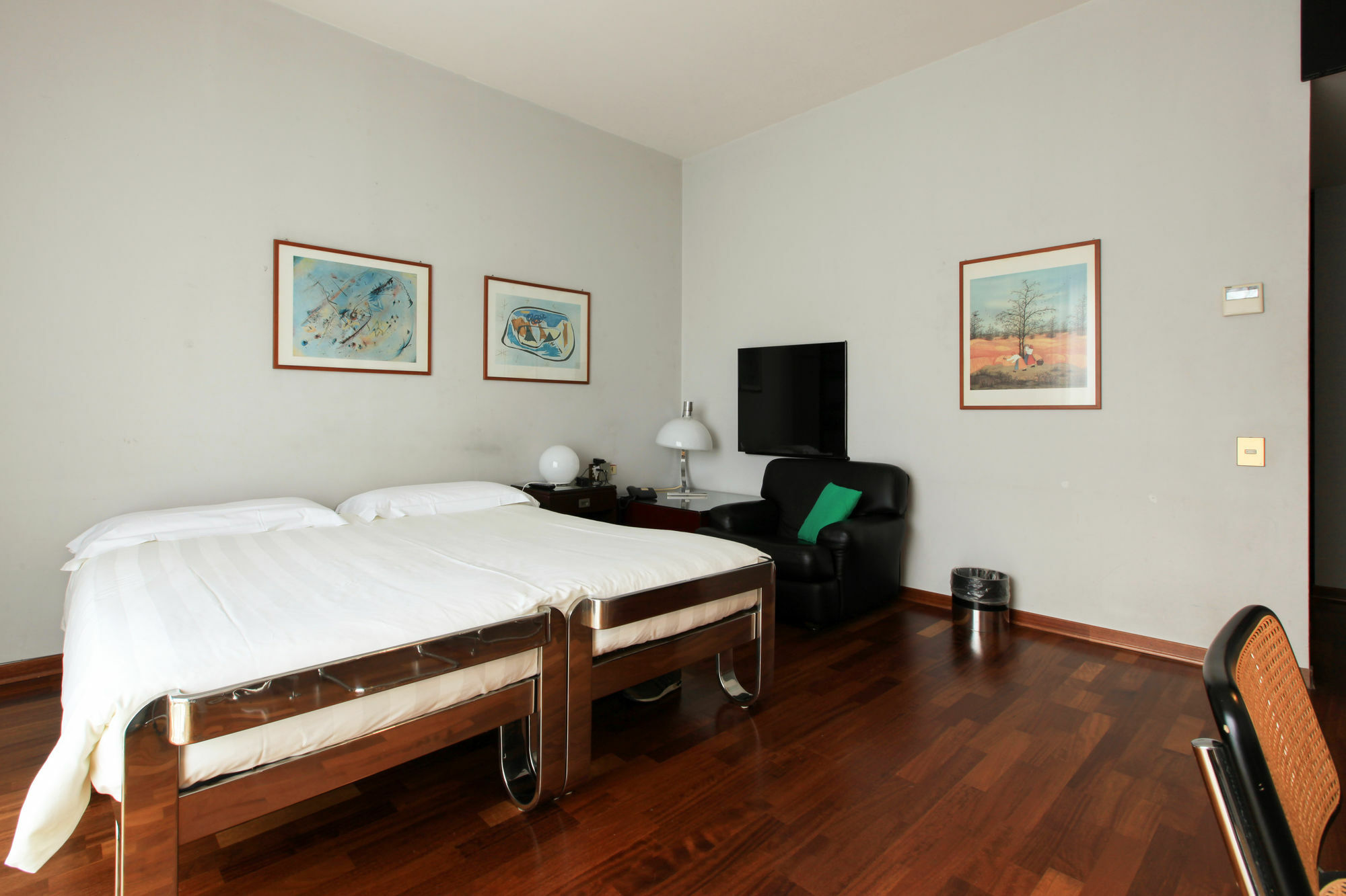 Vip's Apartment *