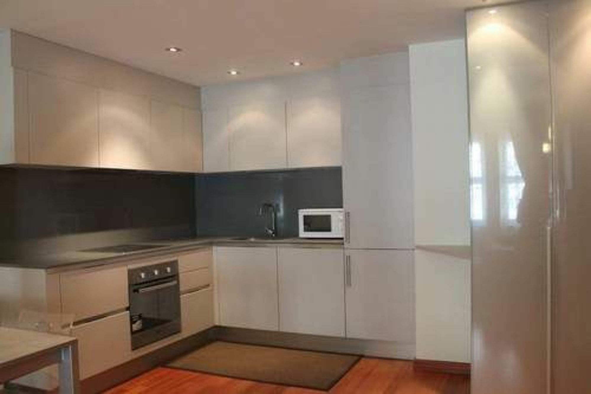 Apartment Vitruvio 43