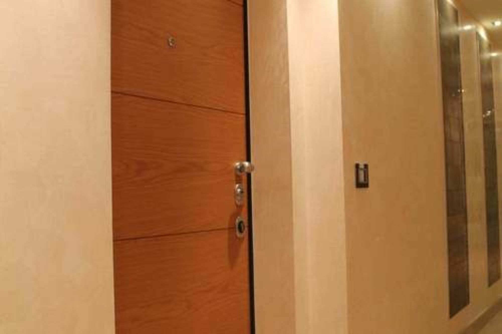 Apartment Vitruvio 43 Milan