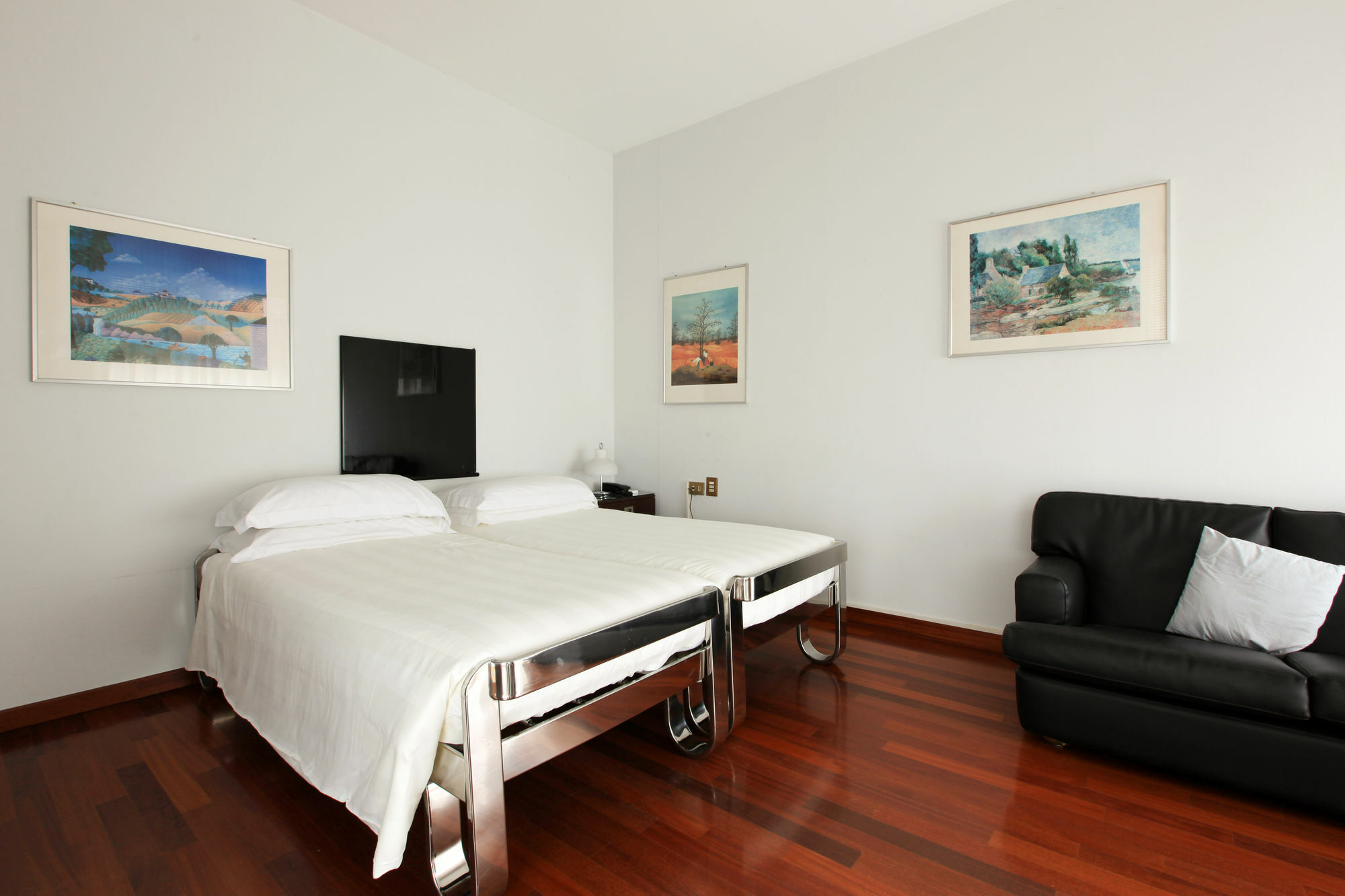 Vip's Apartment *