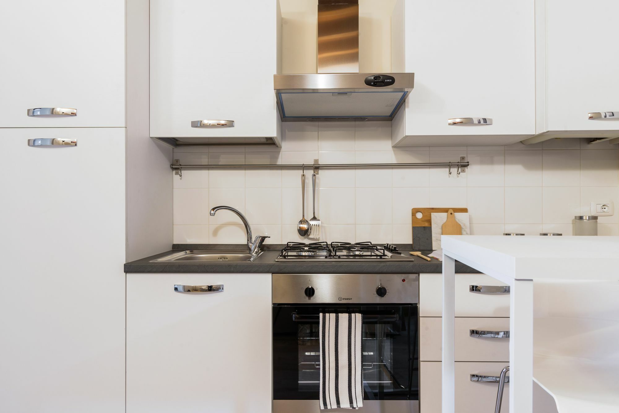 Altido Gracious Navigli Flat, Easy Access To Centre Apartment *